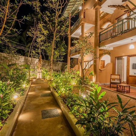 Bed and Breakfast Aurora Унаватуна Экстерьер фото